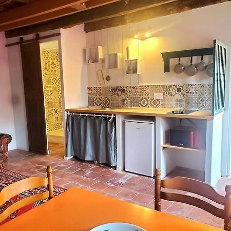 Petite Maison De Village إيجرونْدْ المظهر الخارجي الصورة