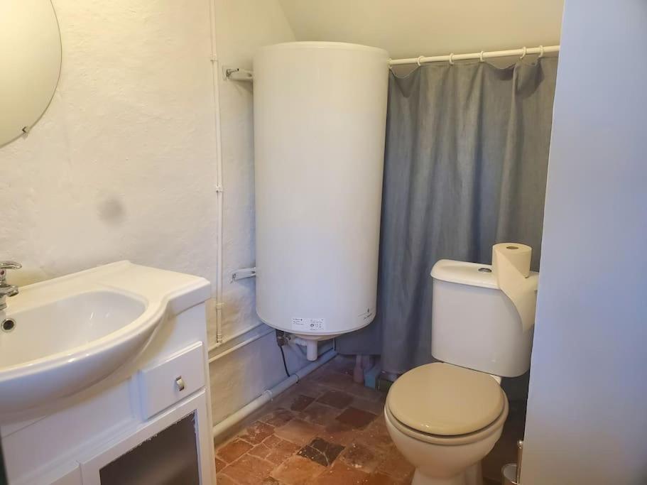 Petite Maison De Village إيجرونْدْ المظهر الخارجي الصورة