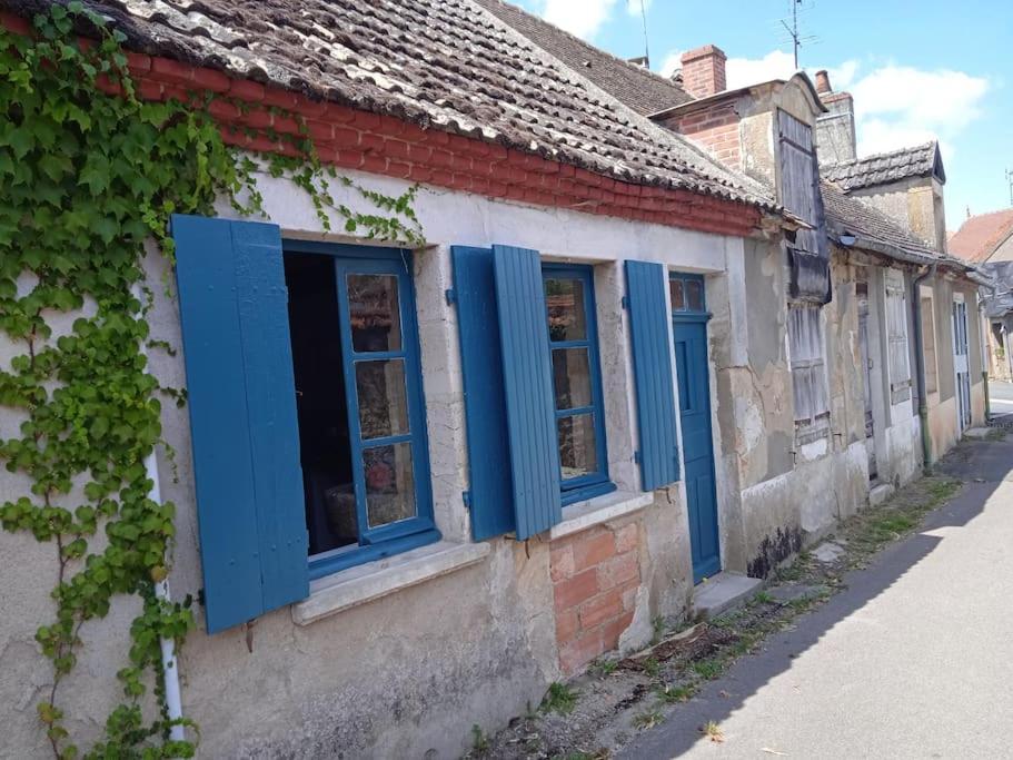 Petite Maison De Village إيجرونْدْ المظهر الخارجي الصورة